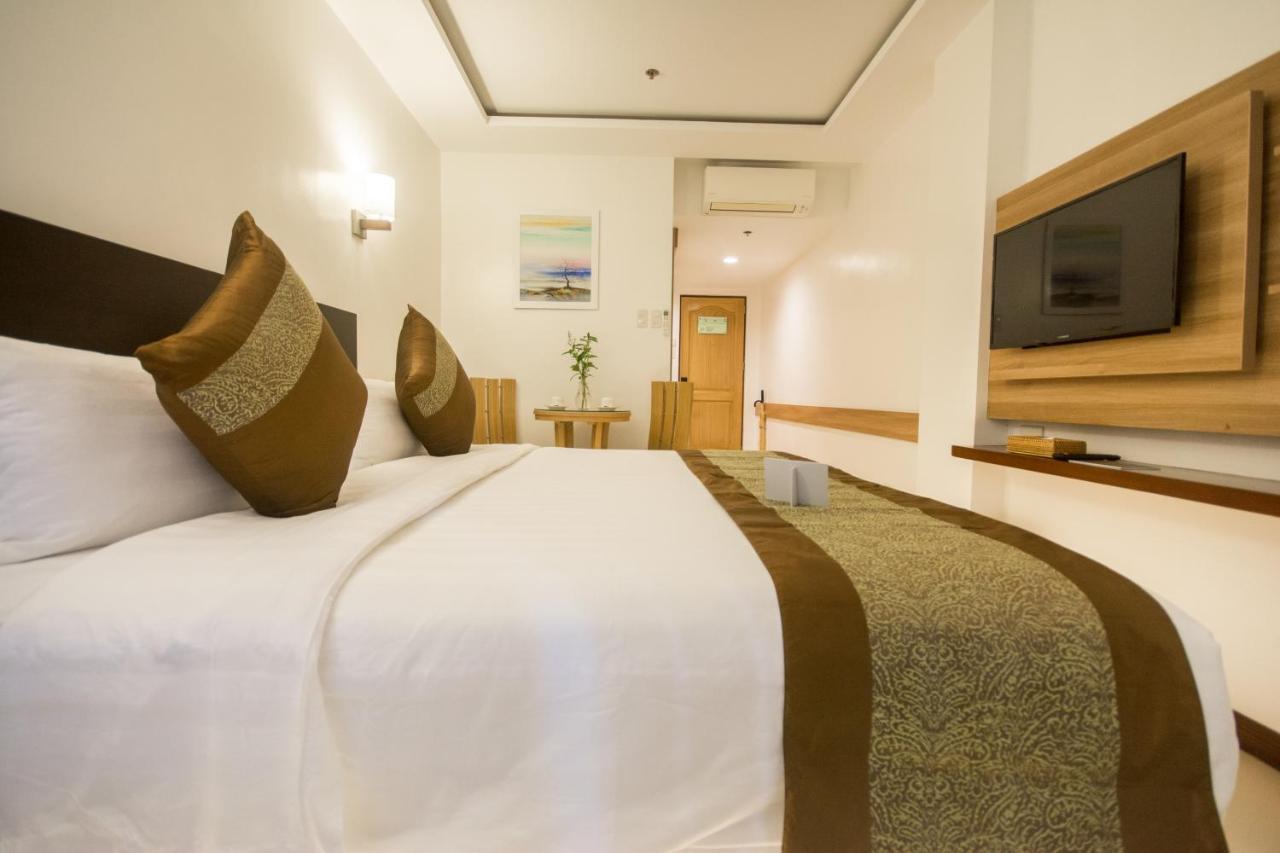 Commander Suites De Boracay Manoc-Manoc Exterior foto